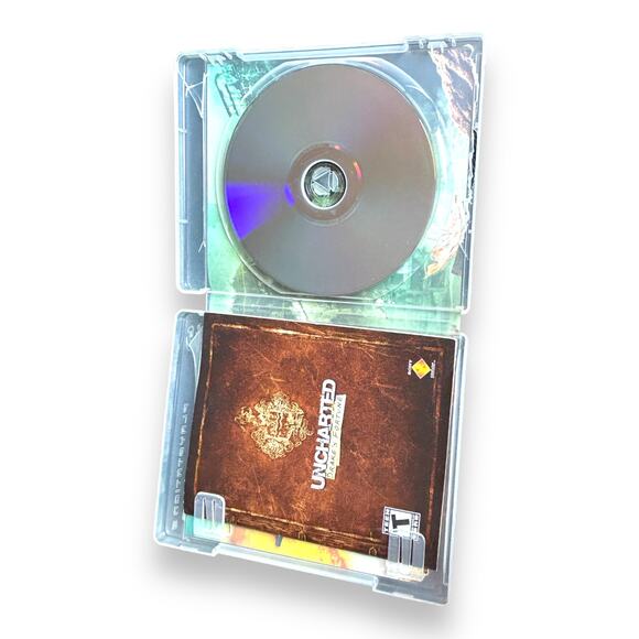 PlayStation 3 game Uncharted: Drake's Fortune - Picture 5 of 5